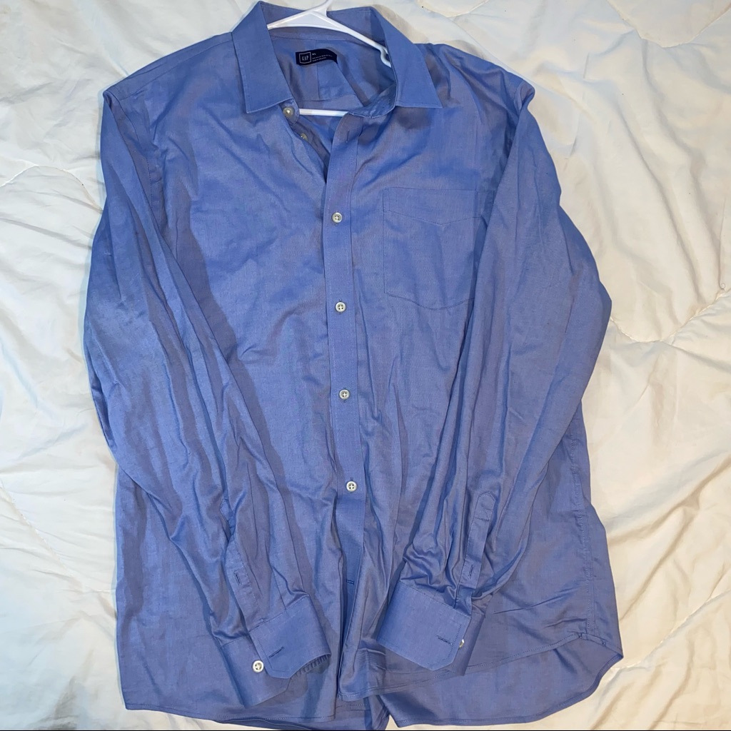 Stylish Gap Button Down